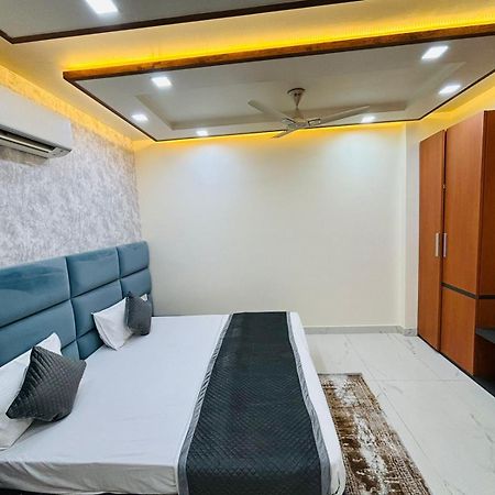Hotel Town Grand Agra  Zewnętrze zdjęcie