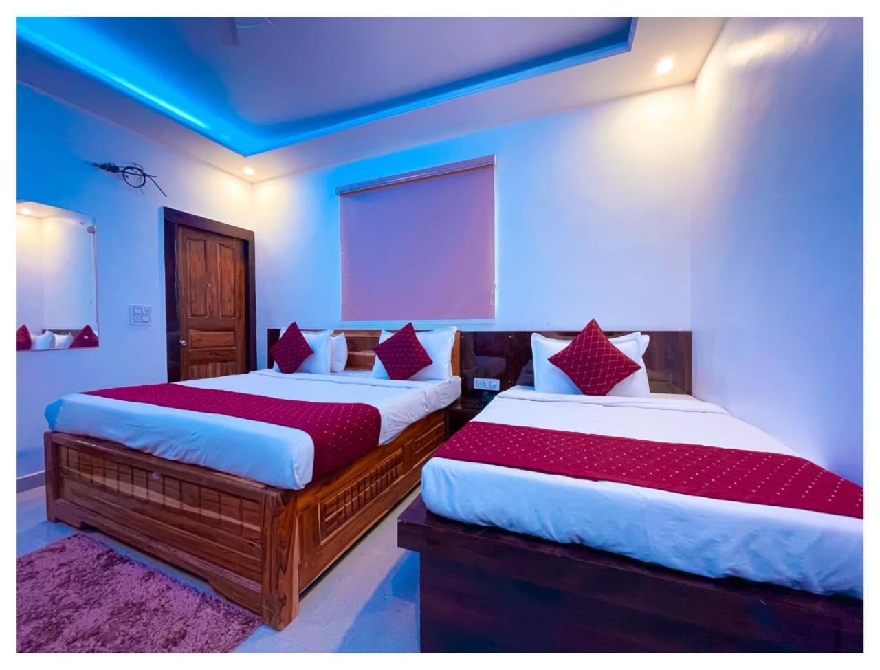 Hotel Town Grand Agra  Zewnętrze zdjęcie