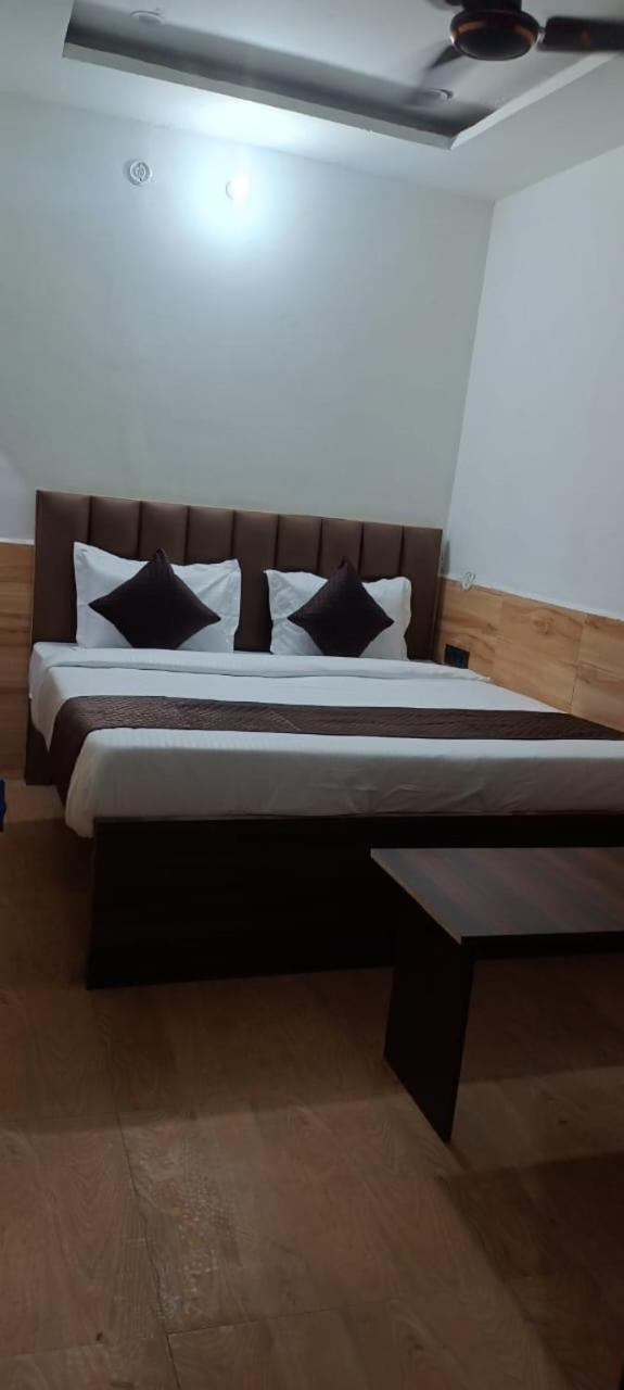 Hotel Town Grand Agra  Zewnętrze zdjęcie