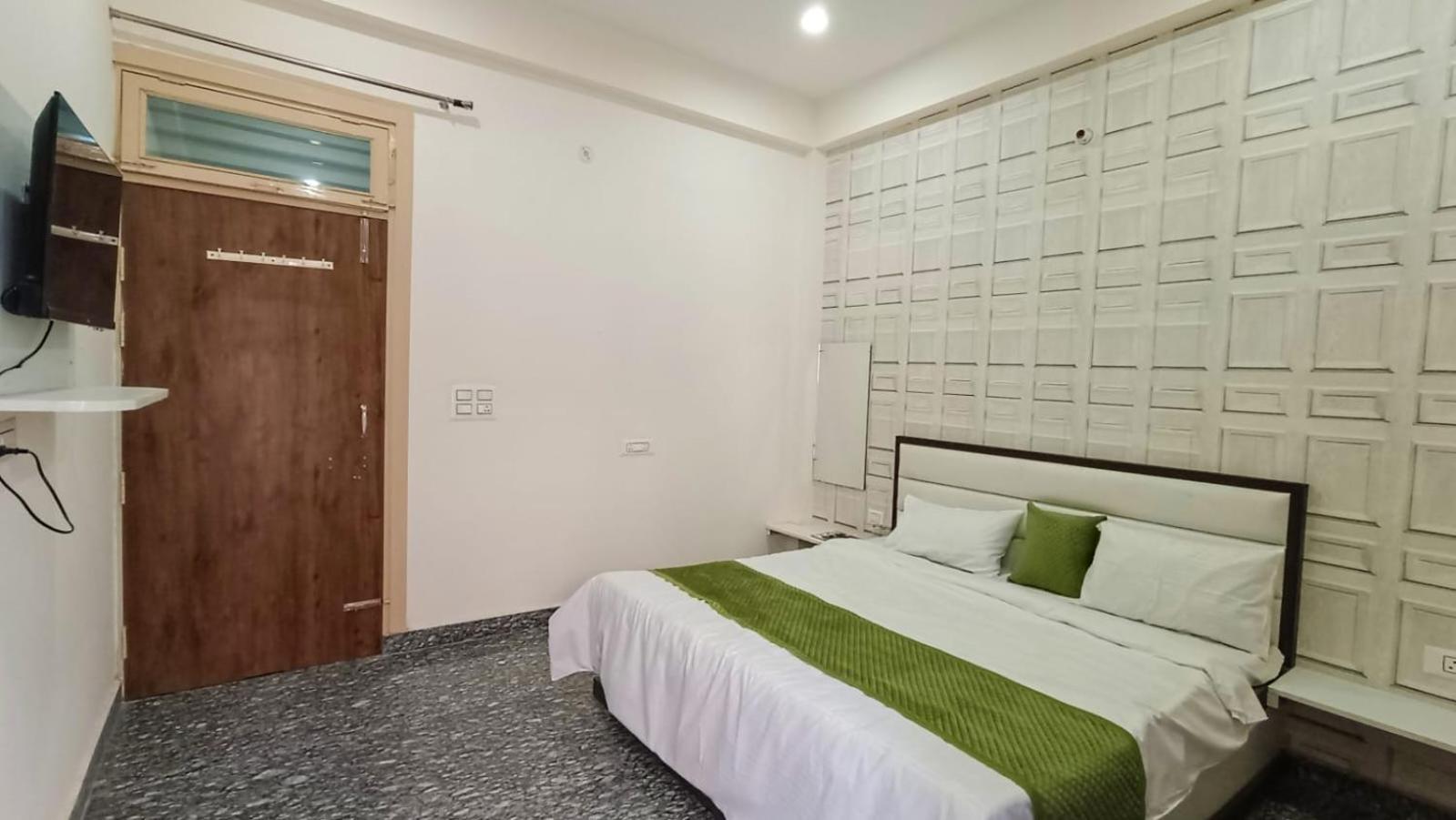 Hotel Town Grand Agra  Zewnętrze zdjęcie
